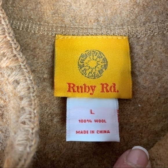 Ruby Rd. Camel 100% Wool Vest Toggle Button Size L - Picture 7 of 11